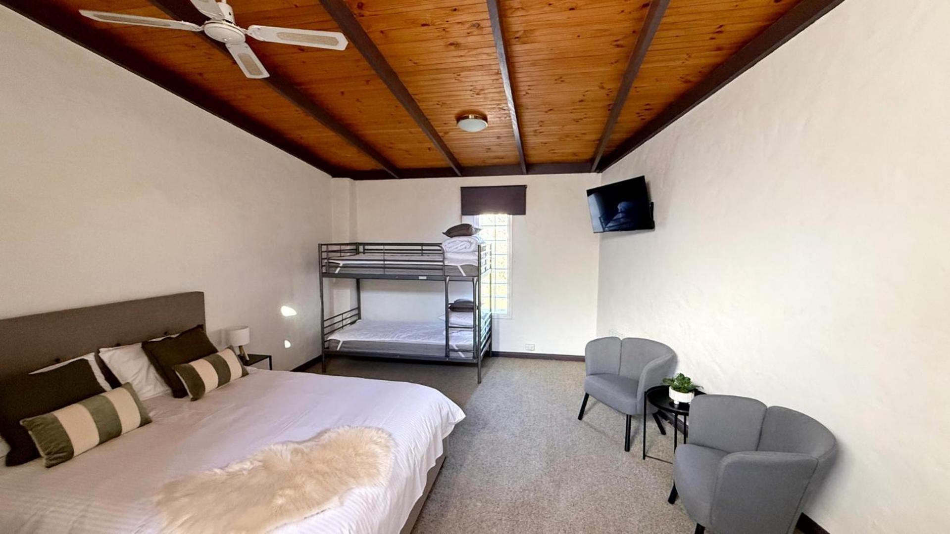 Colonial Bank Motel Omeo Luaran gambar